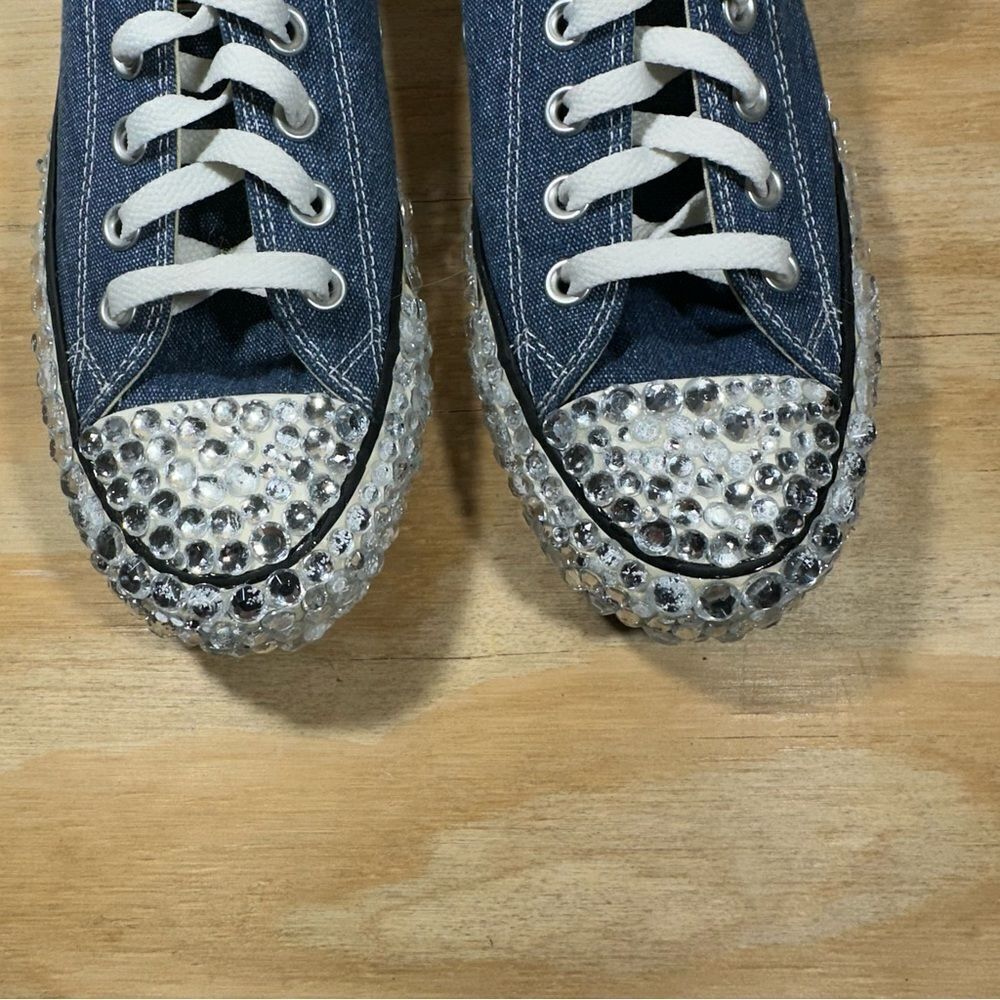 Converse Bedazzled Denim Canvas Sneakers Women’s Size 8 - Picture 5 of 9